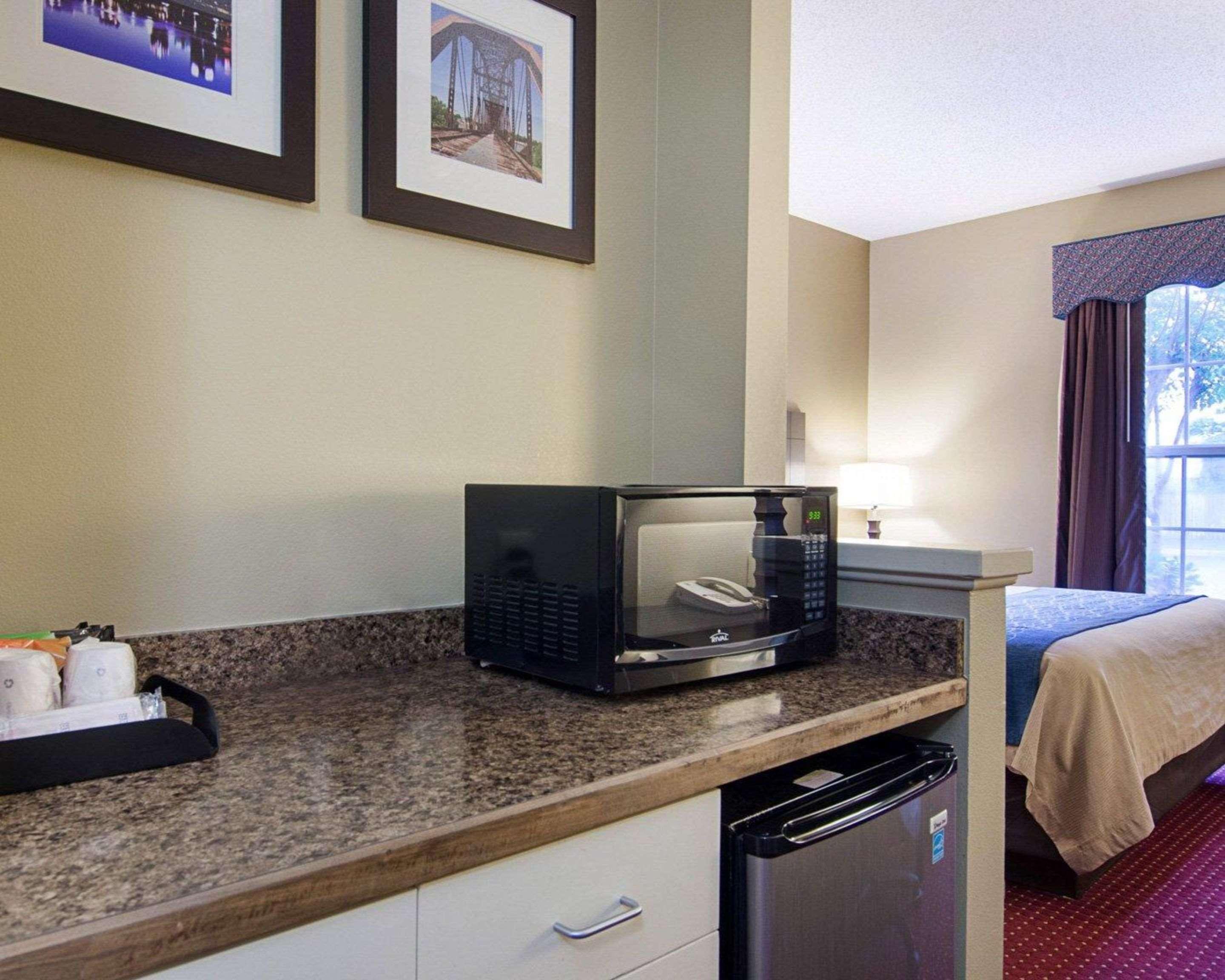 Quality Inn & Suites Little Rock West Eksteriør bilde